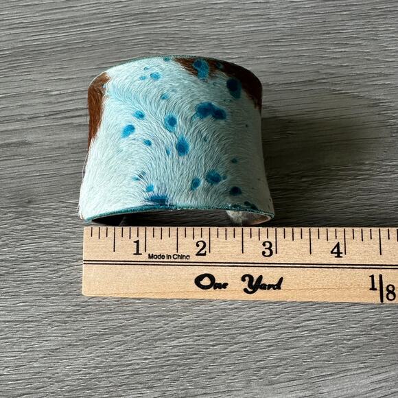 Rustic Cuff Cowhide Wide Cuff Bracelet Turquoise & Brown - Picture 7 of 9